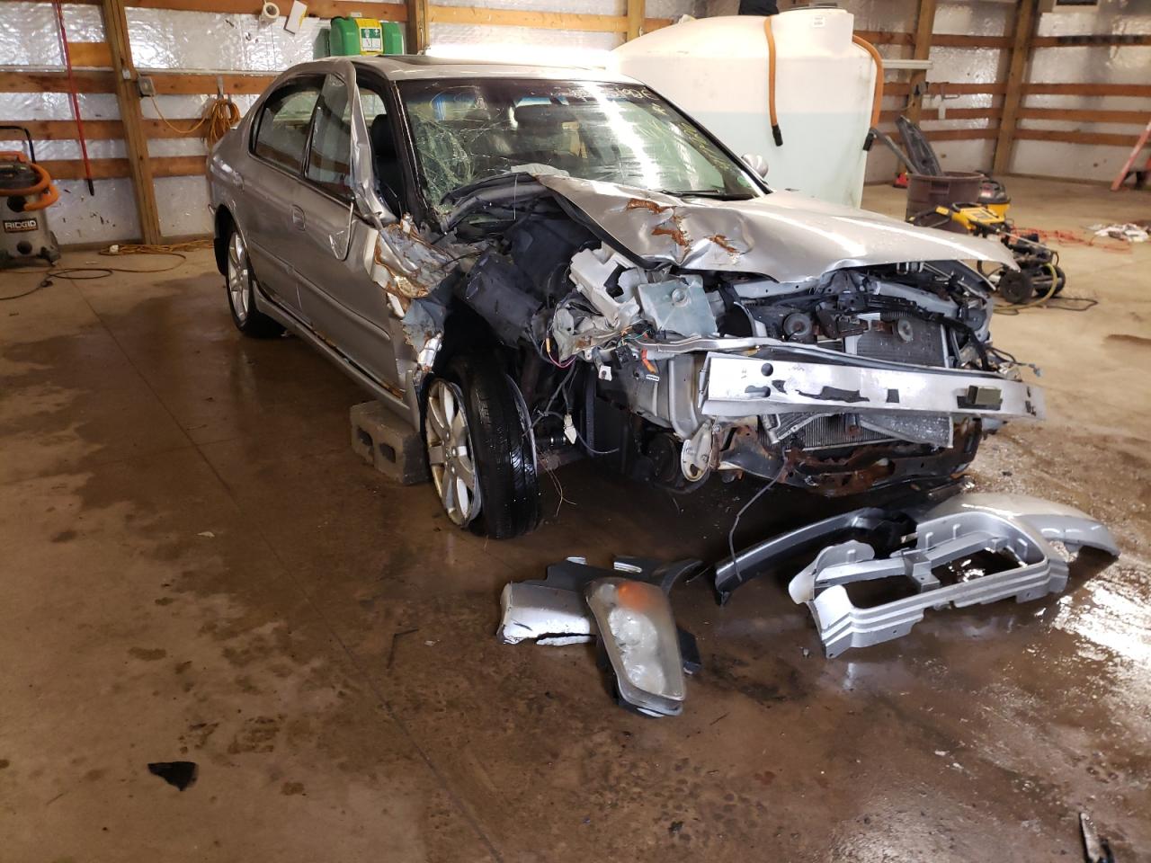 NISSAN MAXIMA GLE 2003 with VIN JN1DA31A43T417926 - Photo from auction