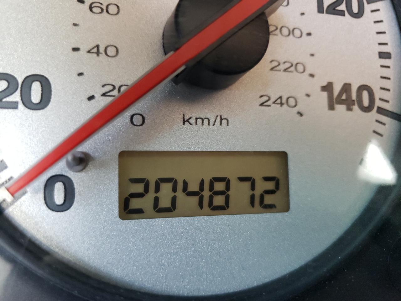 Photo 8 from auction – 2002 HONDA CIVIC LX with VIN 1HGES15582L045202
