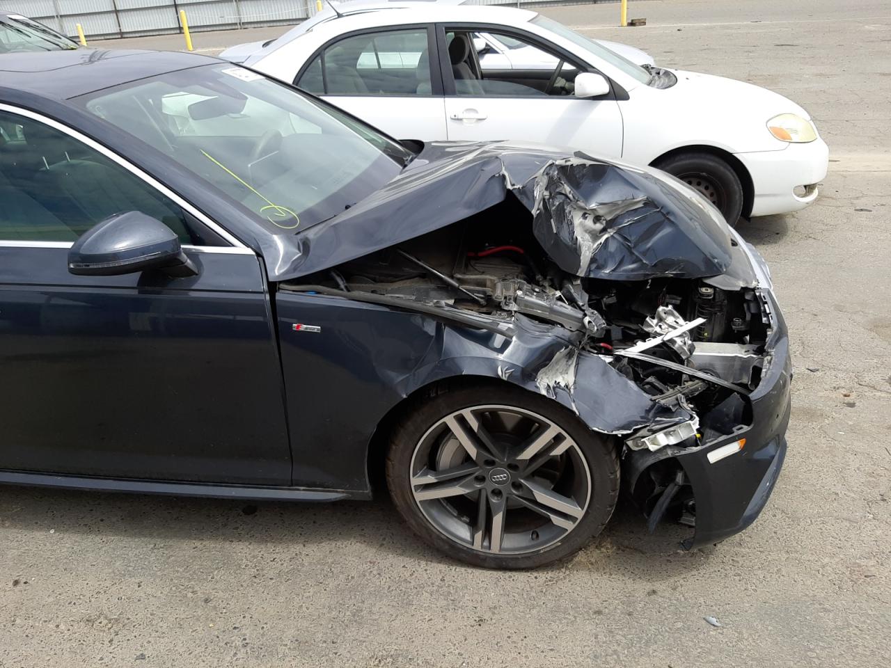 Photo 9 from auction – 2017 AUDI A4 PREMIUM with VIN WAUENAF40HA172071
