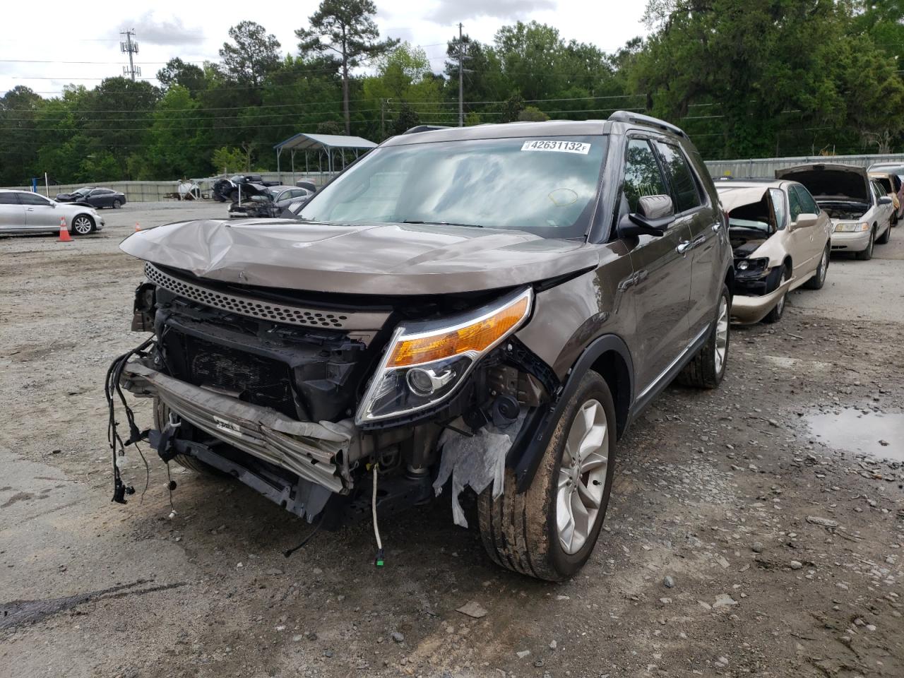Photo 2 from auction – 2015 FORD EXPLORER L with VIN 1FM5K7F89FGC45459
