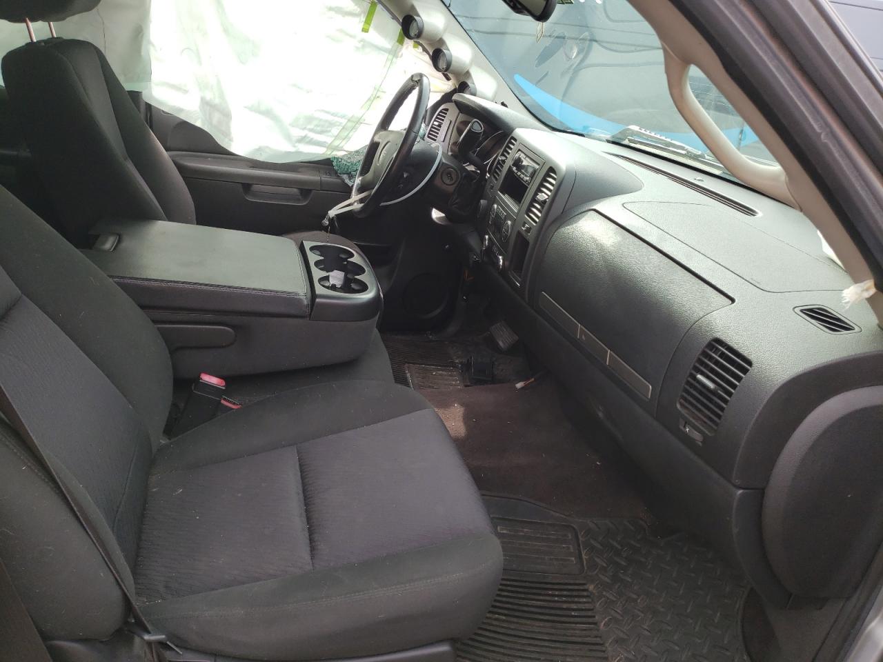 Photo 5 from auction – 2012 GMC SIERRA K25 with VIN 1GT220E81CZ288029