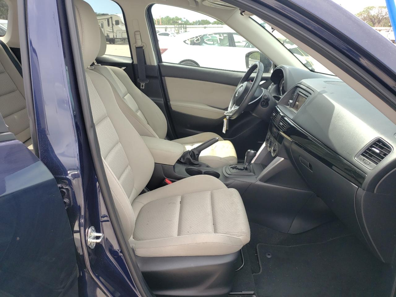 Photo 5 from auction – 2014 MAZDA CX-5 TOURI with VIN JM3KE2CYXE0331979