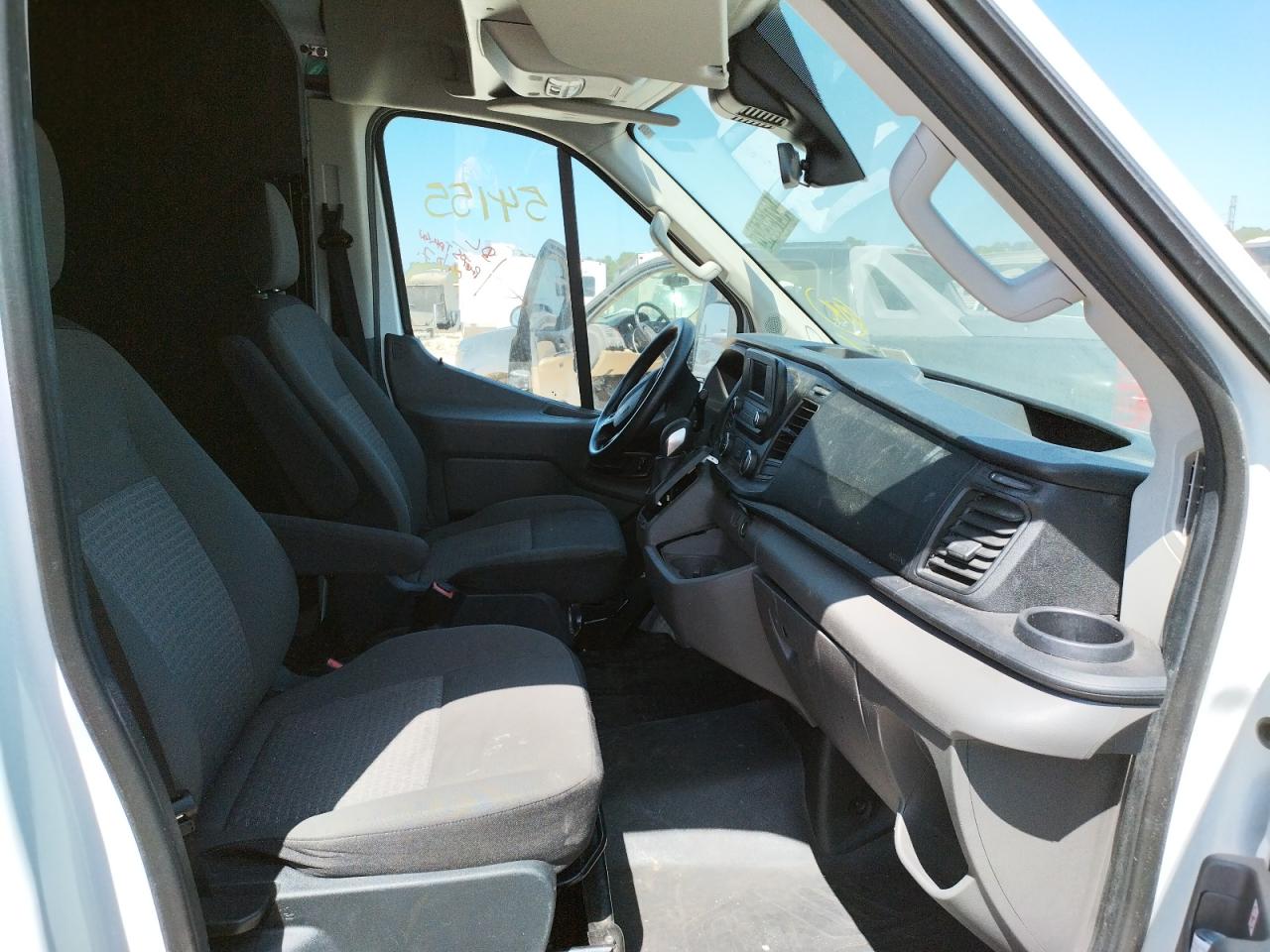 Photo 5 from auction – 2020 FORD TRANSIT T- with VIN 1FTBR2C85LKA07272