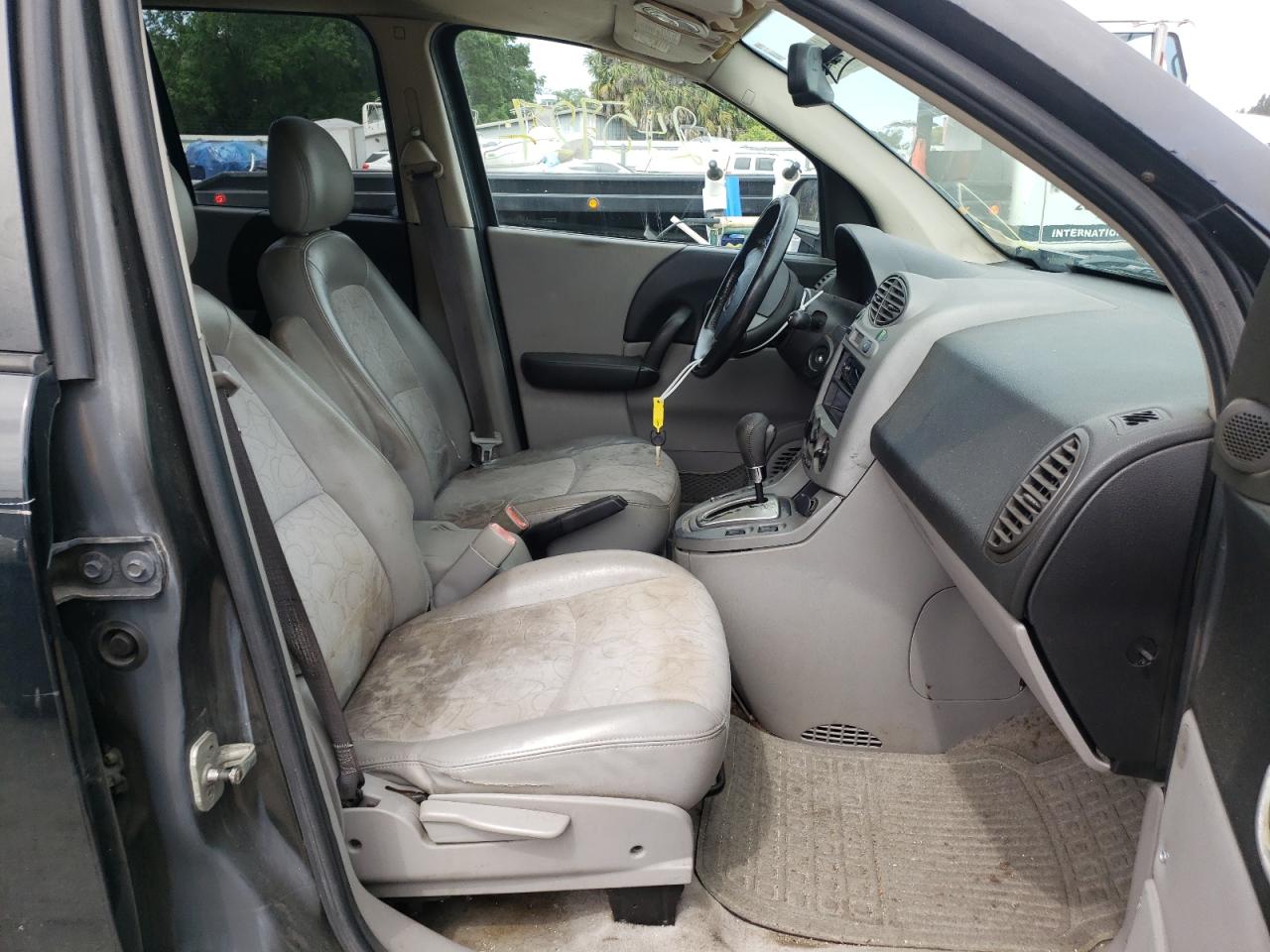 Photo 5 from auction – 2005 SATURN VUE with VIN 5GZCZ53455S855057