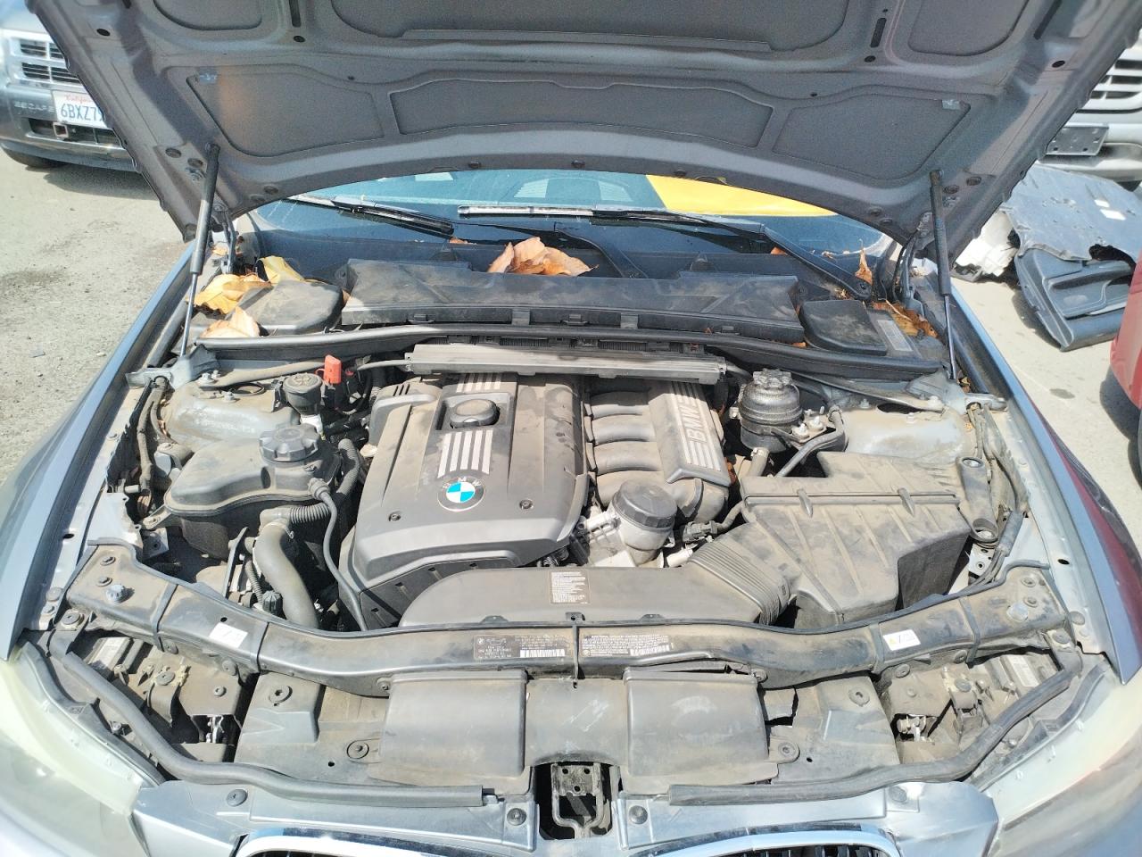 Photo 7 from auction – 2011 BMW 328 I SULE with VIN WBAPH5C58BA447813
