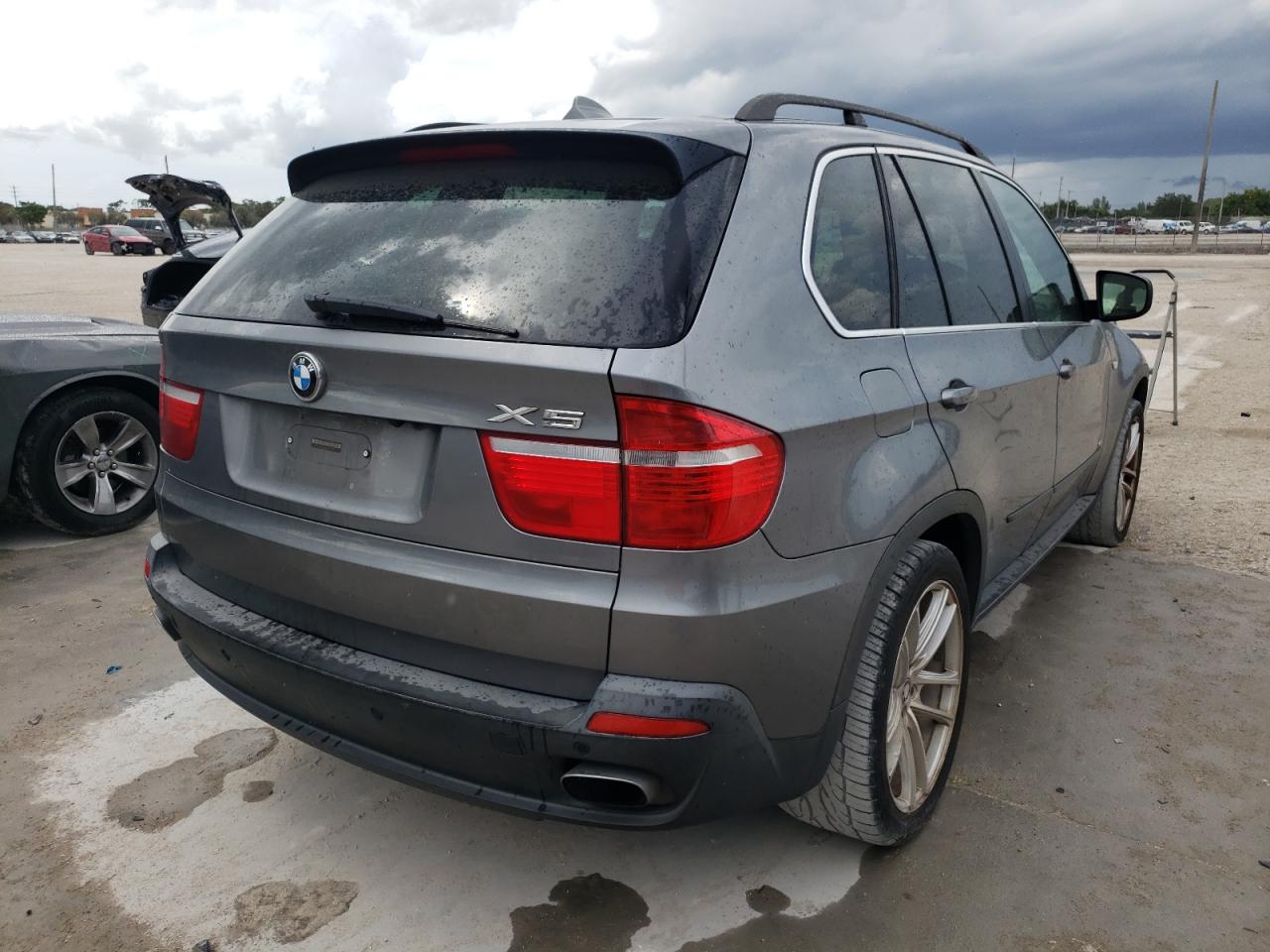 Photo 4 from auction – 2008 BMW X5 4.8I with VIN 5UXFE83588L164347