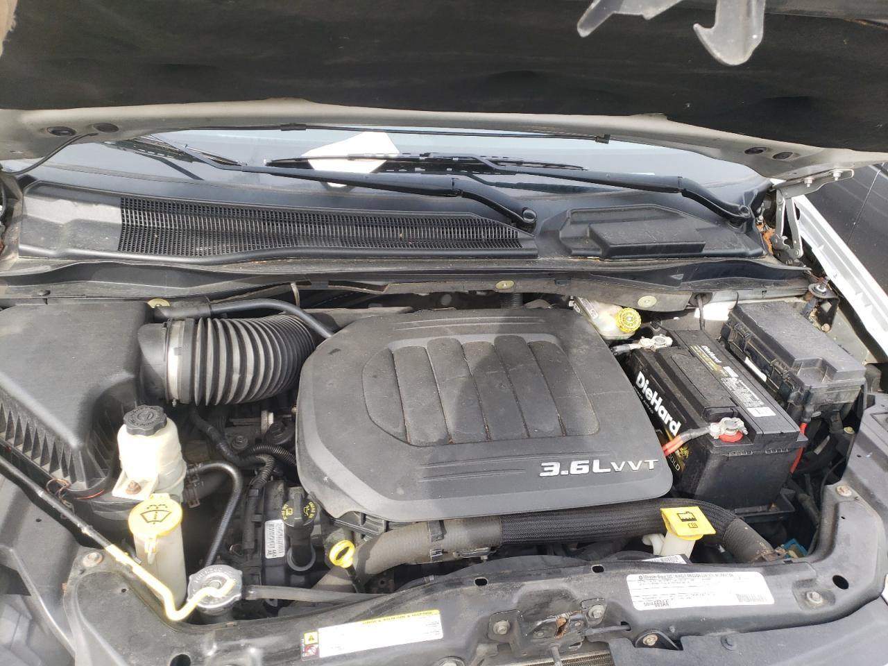 Photo 7 from auction – 2012 CHRYSLER TOWN & COU with VIN 2C4RC1BG7CR251851