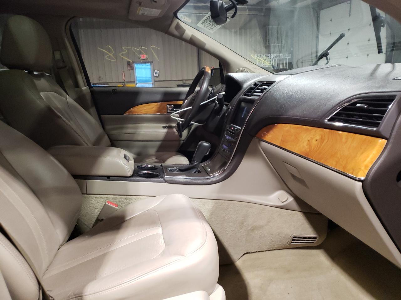 صورة رقم 5 من المزاد - 2013 LINCOLN MKX مع VIN 2LMDJ8JK5DBL38317