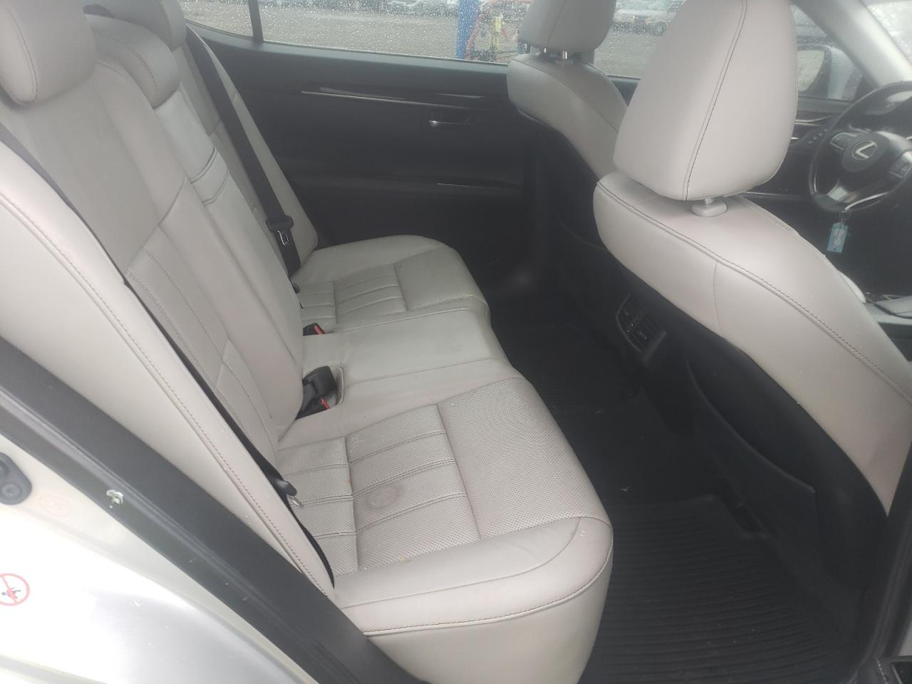 Photo 18 from auction – 2016 LEXUS ES 350 with VIN 58ABK1GGXGU008481