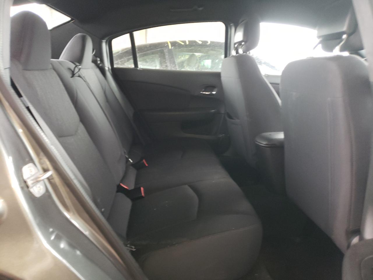 Photo 6 from auction – 2012 CHRYSLER 200 TOURIN with VIN 1C3CCBBG3CN305367