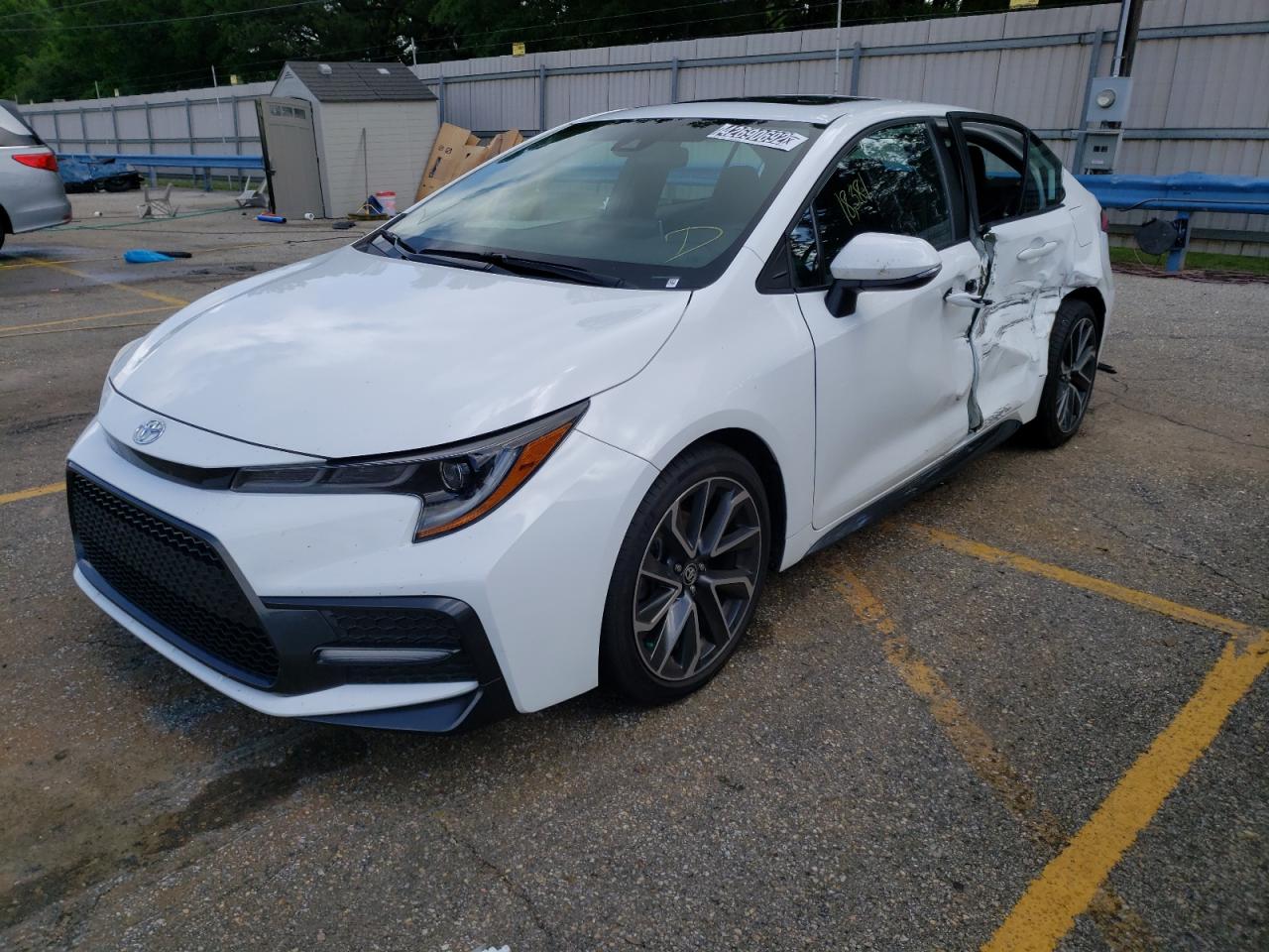 Photo 2 from auction – 2020 TOYOTA COROLLA SE with VIN 5YFP4RCE1LP053430