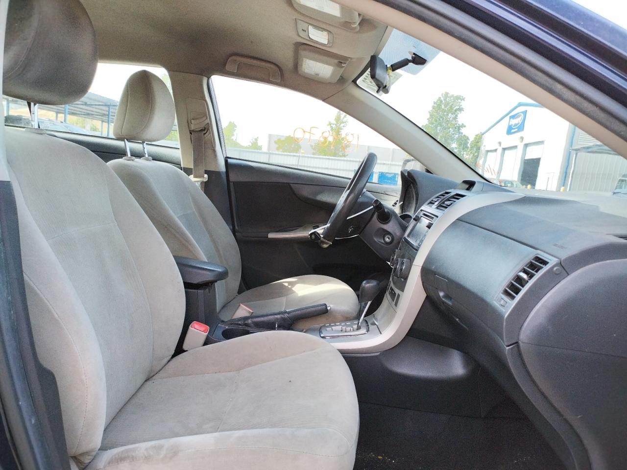 Photo 5 from auction – 2013 TOYOTA COROLLA BA with VIN 2T1BU4EE2DC949070