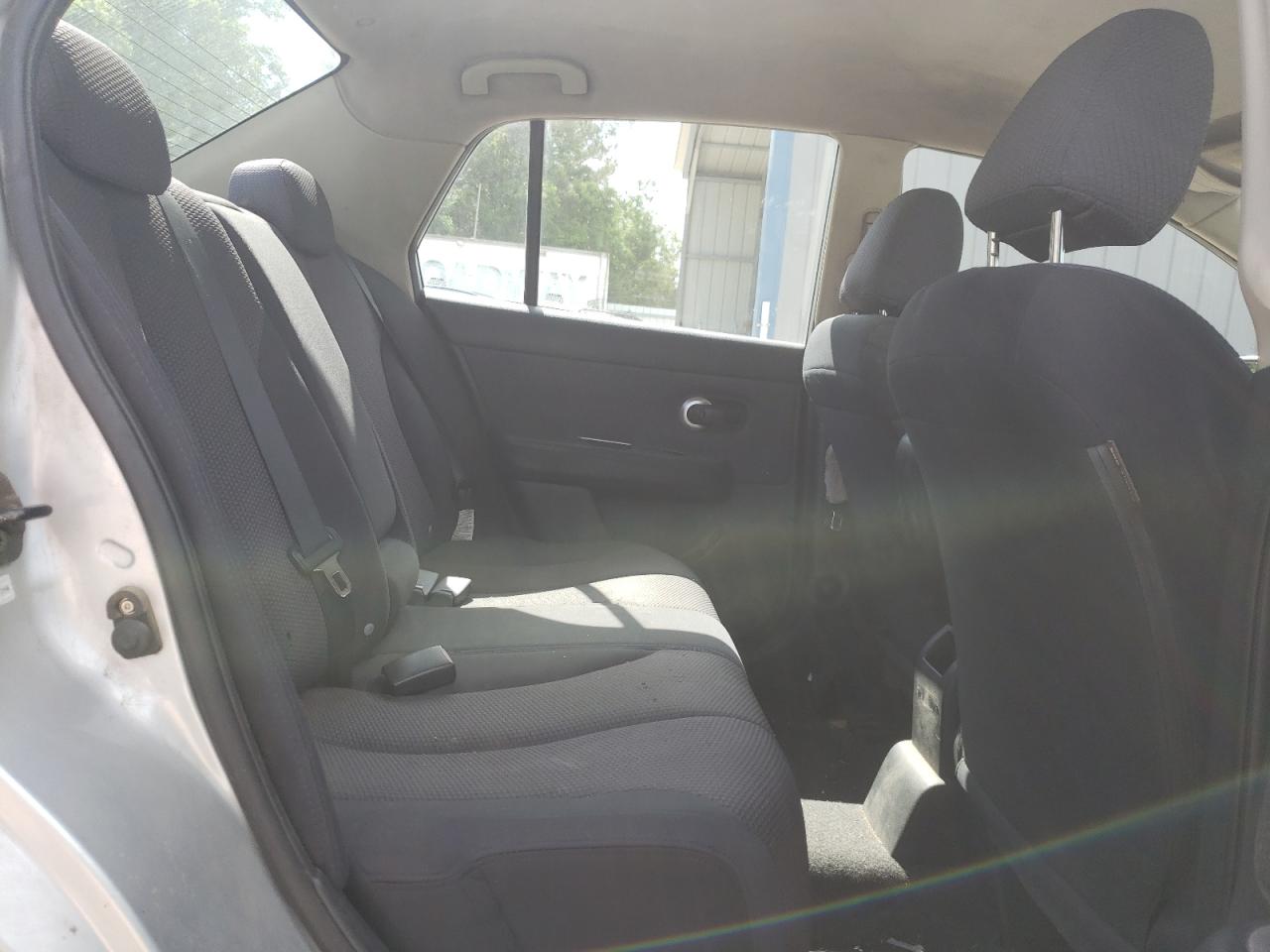 Photo 6 from auction – 2007 NISSAN VERSA S with VIN 3N1BC11E37L405284