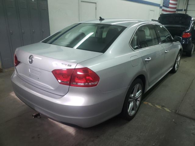 Photo 4 from auction – 2014 VOLKSWAGEN PASSAT SE with VIN 1VWBT7A31EC069901