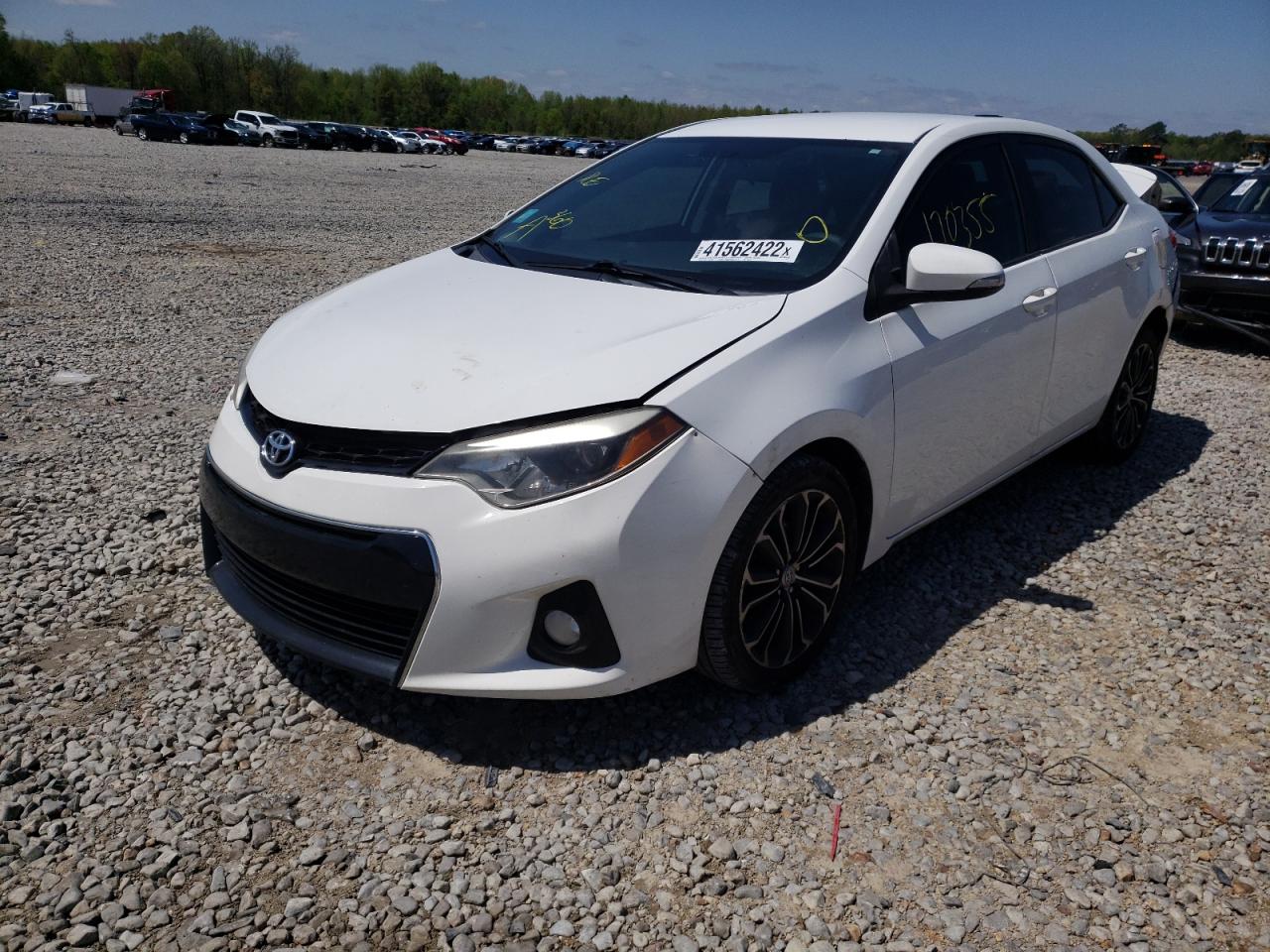 Photo 2 from auction – 2014 TOYOTA COROLLA L with VIN 2T1BURHE0EC048693