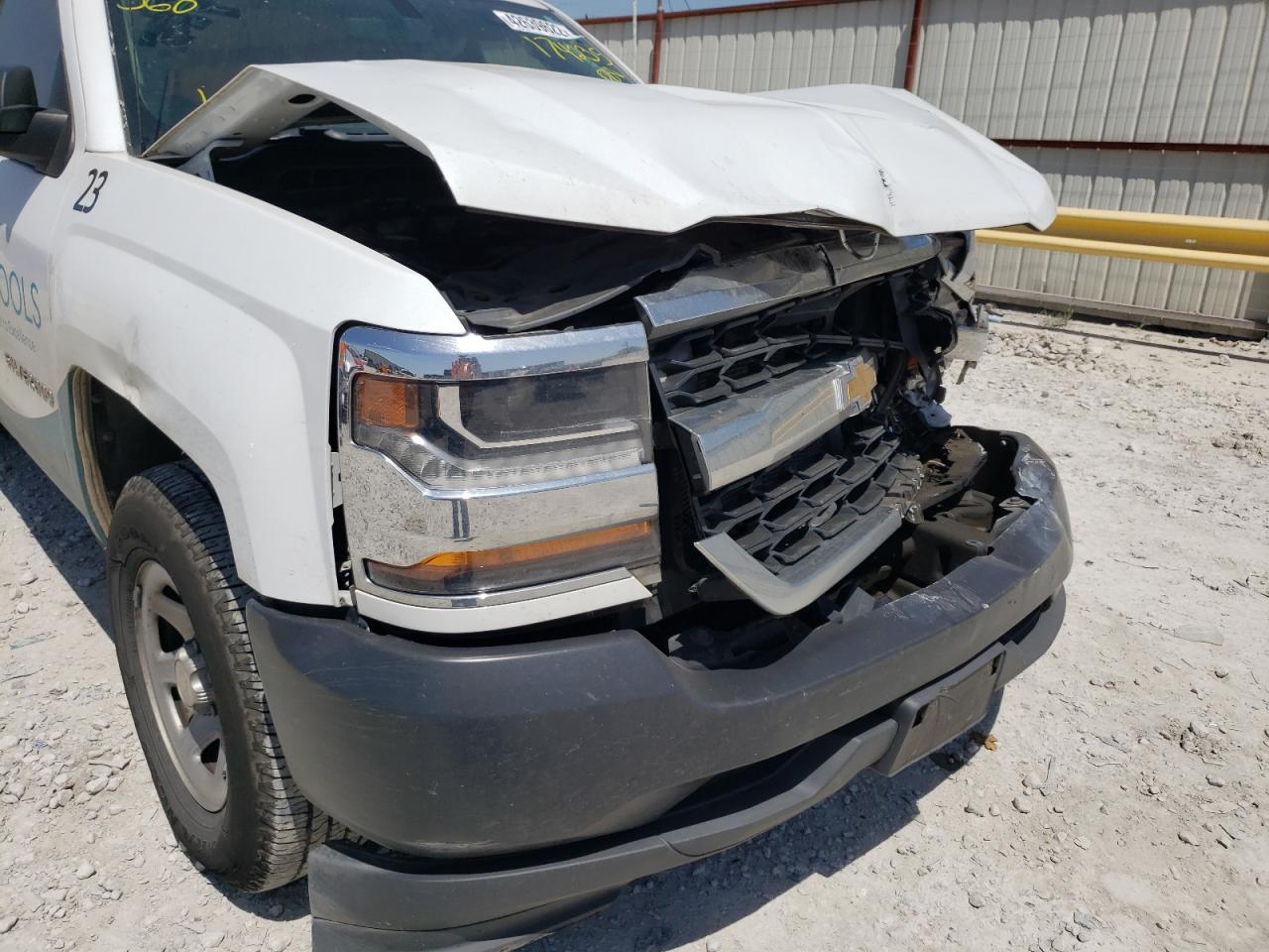 Photo 9 from auction – 2016 CHEVROLET SILVERADO with VIN 1GCNCNEC2GZ174235