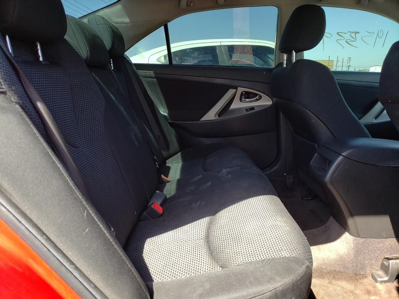 Photo 6 from auction – 2011 TOYOTA CAMRY BASE with VIN 4T1BF3EK5BU166055