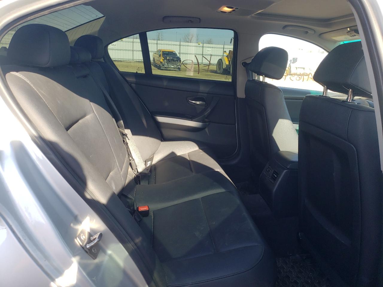Photo 6 from auction – 2011 BMW 328 XI with VIN WBAPK7C56BF083696