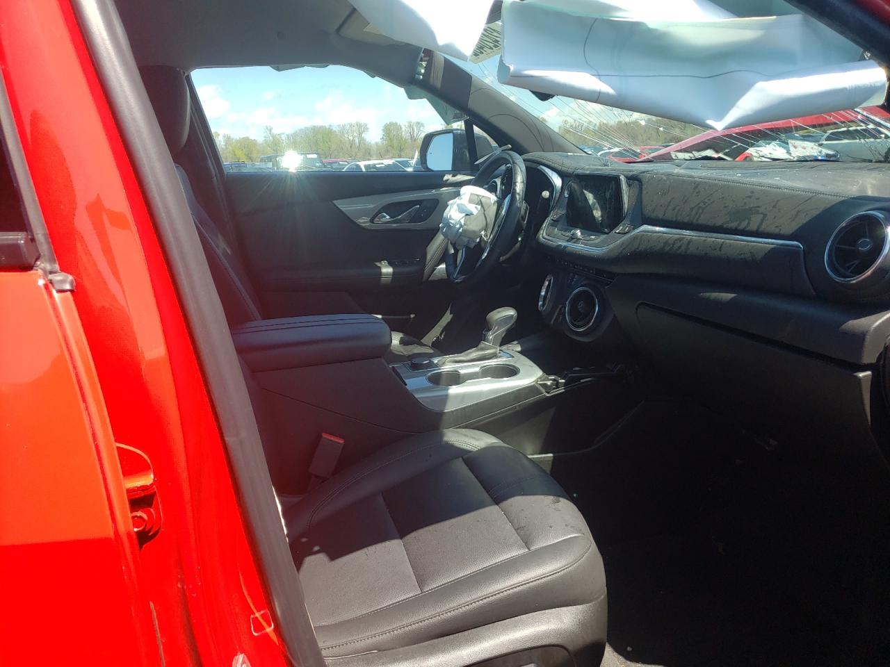Photo 5 from auction – 2021 CHEVROLET BLAZER 3LT with VIN 3GNKBDRS9MS517219