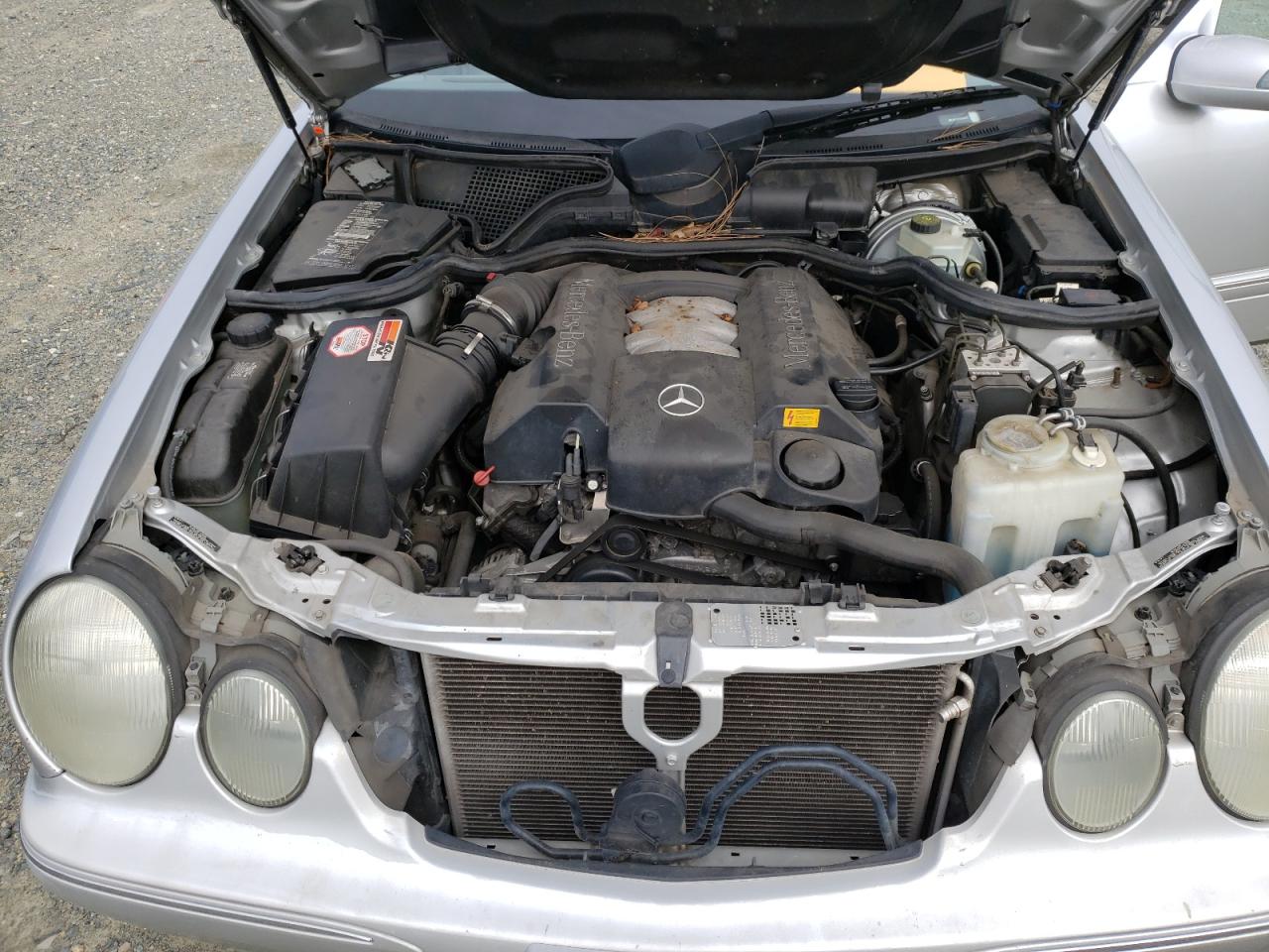 Photo 7 from auction – 2001 MERCEDES-BENZ E 320 with VIN WDBJF65J31B193417