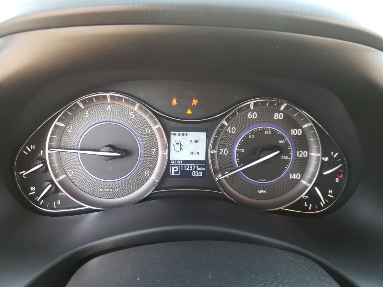 Photo 8 from auction – 2014 INFINITI QX80 with VIN JN8AZ2NF2E9555848