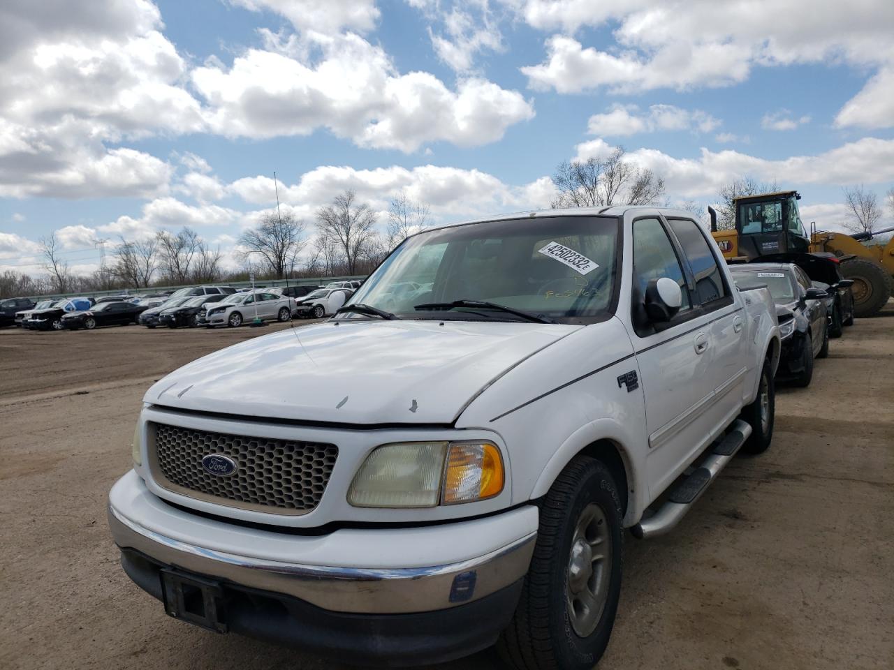 Photo 2 from auction – 2002 FORD F150 SUPER with VIN 1FTRW07L72KE05463
