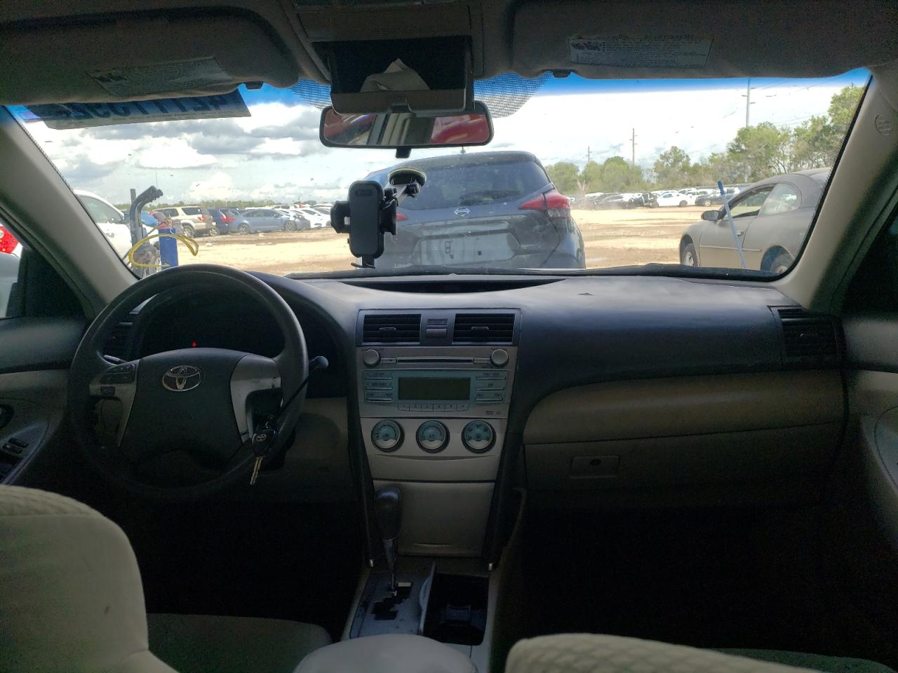Photo 9 from auction – 2009 TOYOTA CAMRY BASE with VIN 4T1BE46K49U844442