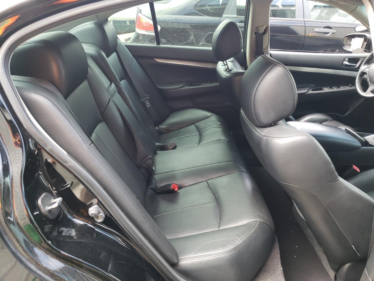 Photo 6 from auction – 2012 INFINITI G37 BASE with VIN JN1CV6AP7CM932368