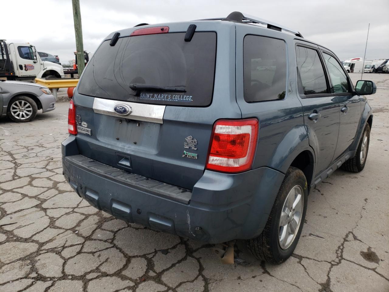 Photo 4 from auction – 2010 FORD ESCAPE LIM with VIN 1FMCU9EG4AKC08265