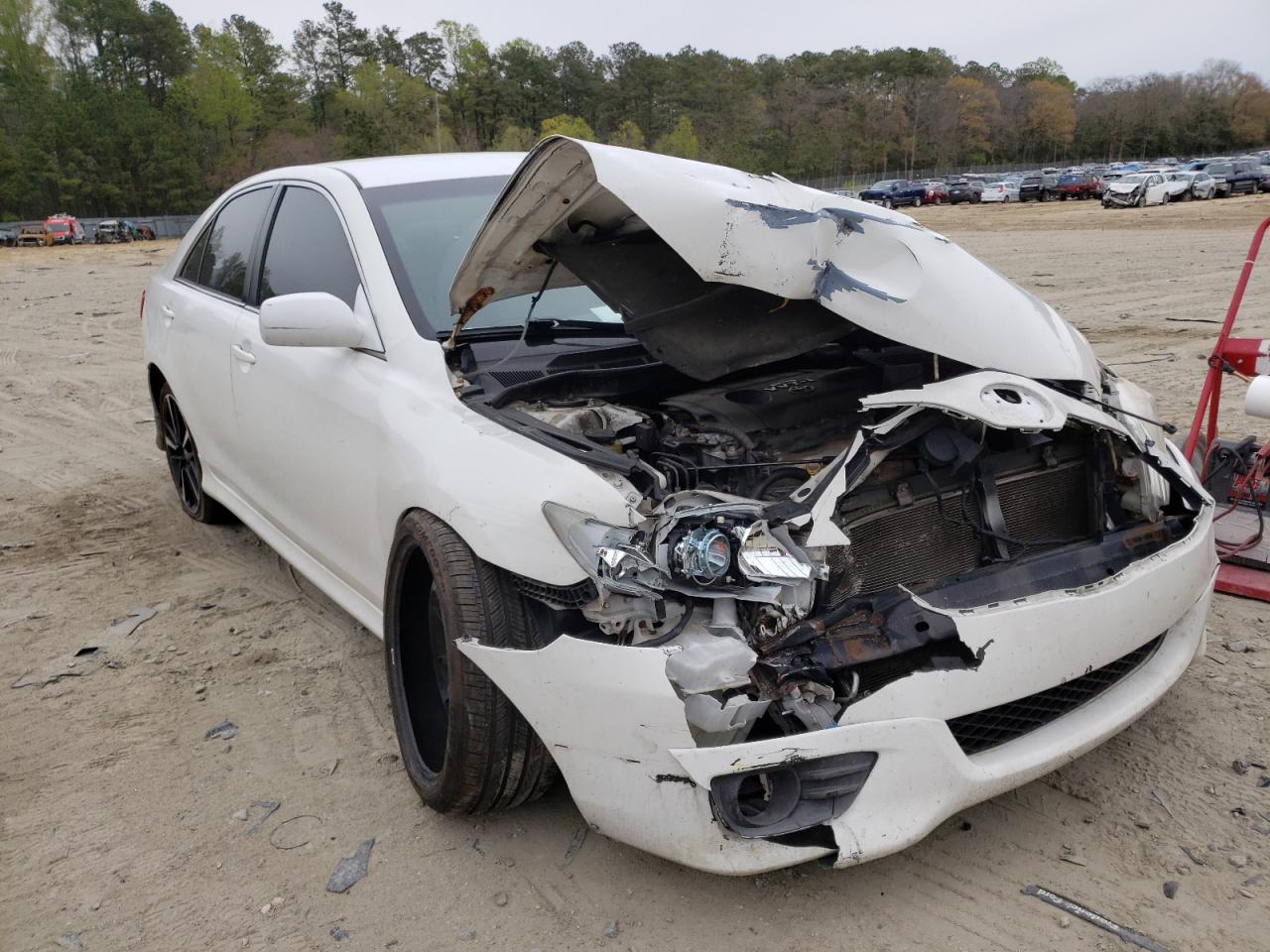 TOYOTA CAMRY BASE 2010 with VIN 4T1BF3EK0AU554826 - Photo from auction