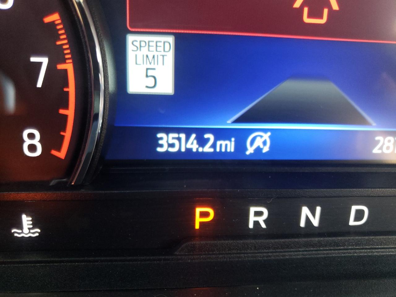 Photo 8 from auction – 2022 FORD EXPLORER L with VIN 1FMSK8FH9NGA79726