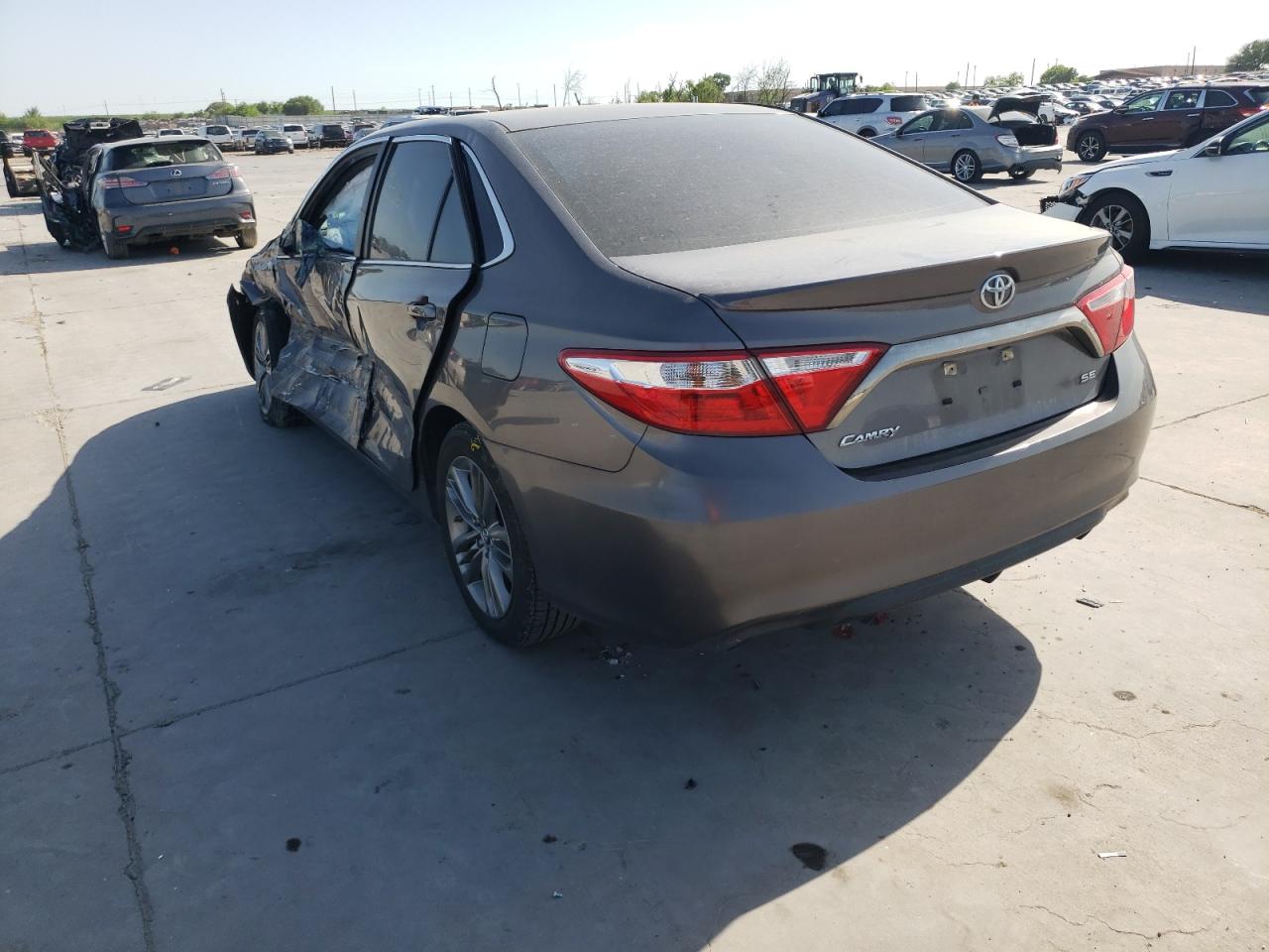 Photo 3 from auction – 2017 TOYOTA CAMRY LE with VIN 4T1BF1FK3HU357095