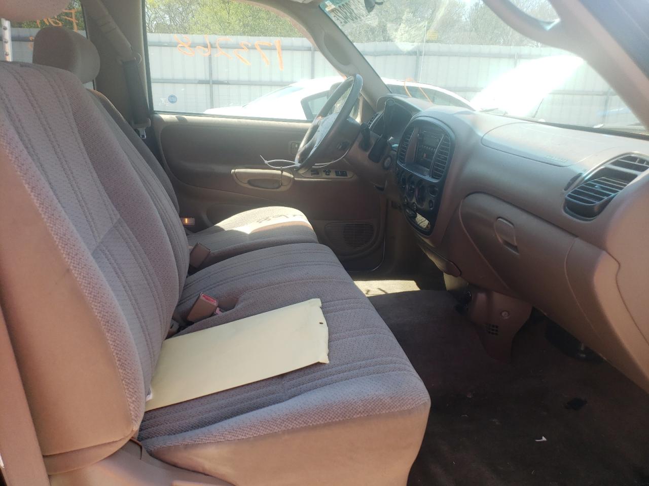 Photo 5 from auction – 2002 TOYOTA TUNDRA ACC with VIN 5TBBT44102S239373