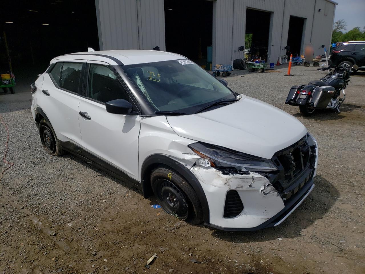 NISSAN KICKS S 2021 with VIN 3N1CP5BV1ML557042 - Photo from auction
