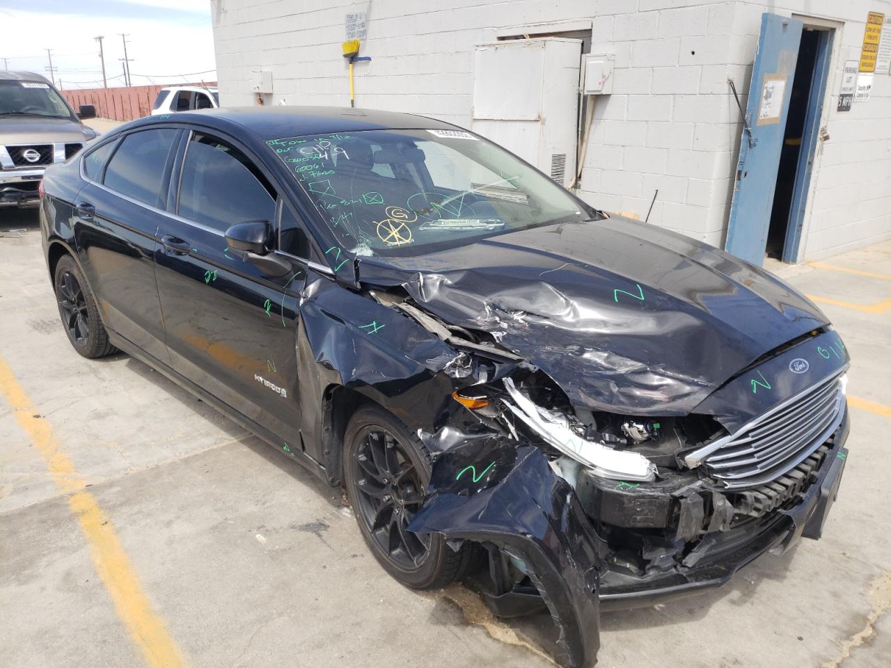 Photo 1 from auction – 2018 FORD FUSION SE with VIN 3FA6P0LU7JR257152