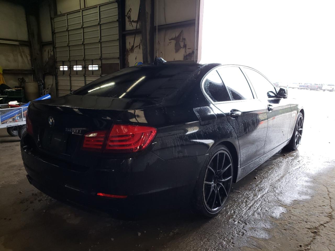 Photo 4 from auction – 2011 BMW 528 I with VIN WBAFR1C55BC748805