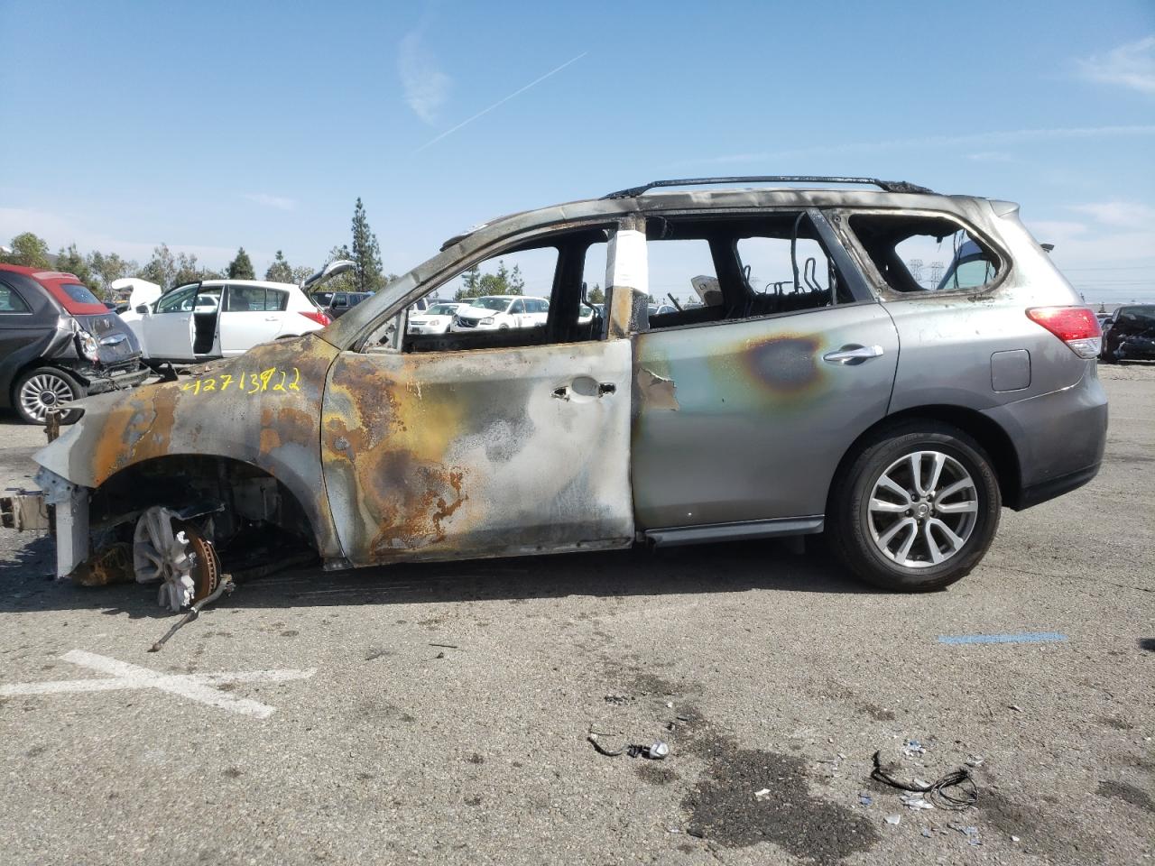 Photo 9 from auction – 2015 NISSAN PATHFINDER with VIN 5N1AR2MN7FC655108