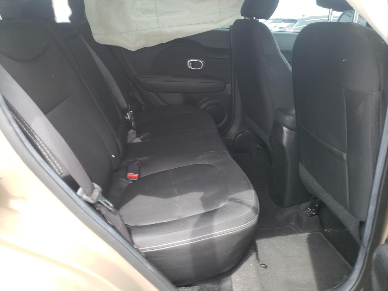 Photo 6 from auction – 2014 KIA SOUL with VIN KNDJN2A25E7057584