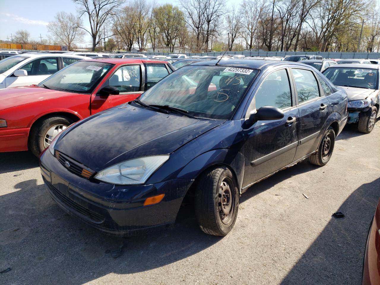 Photo 2 from auction – 2002 FORD FOCUS LX with VIN 1FAFP33P02W206280
