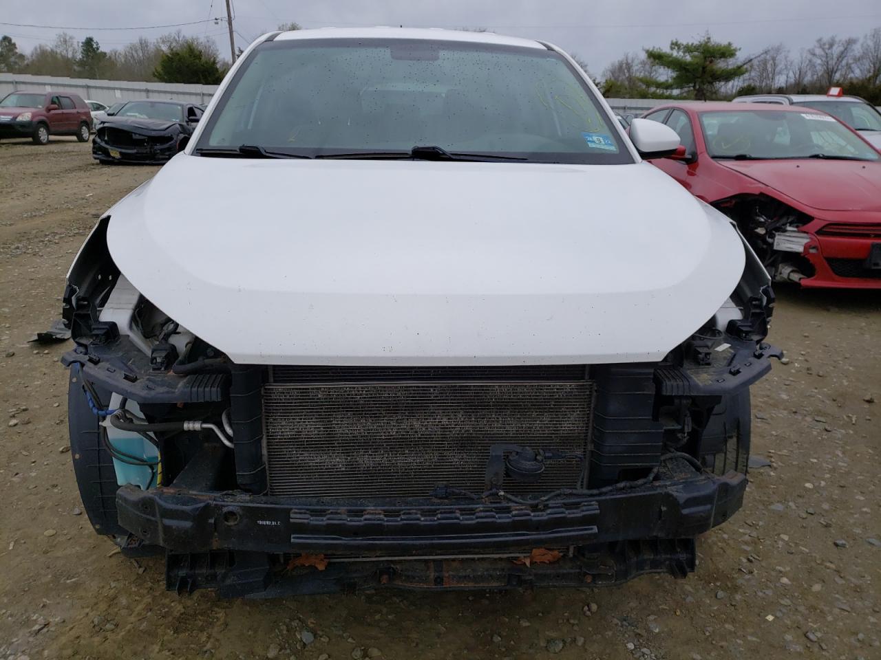 Photo 9 from auction – 2016 HYUNDAI TUCSON SE with VIN KM8J23A44GU063313