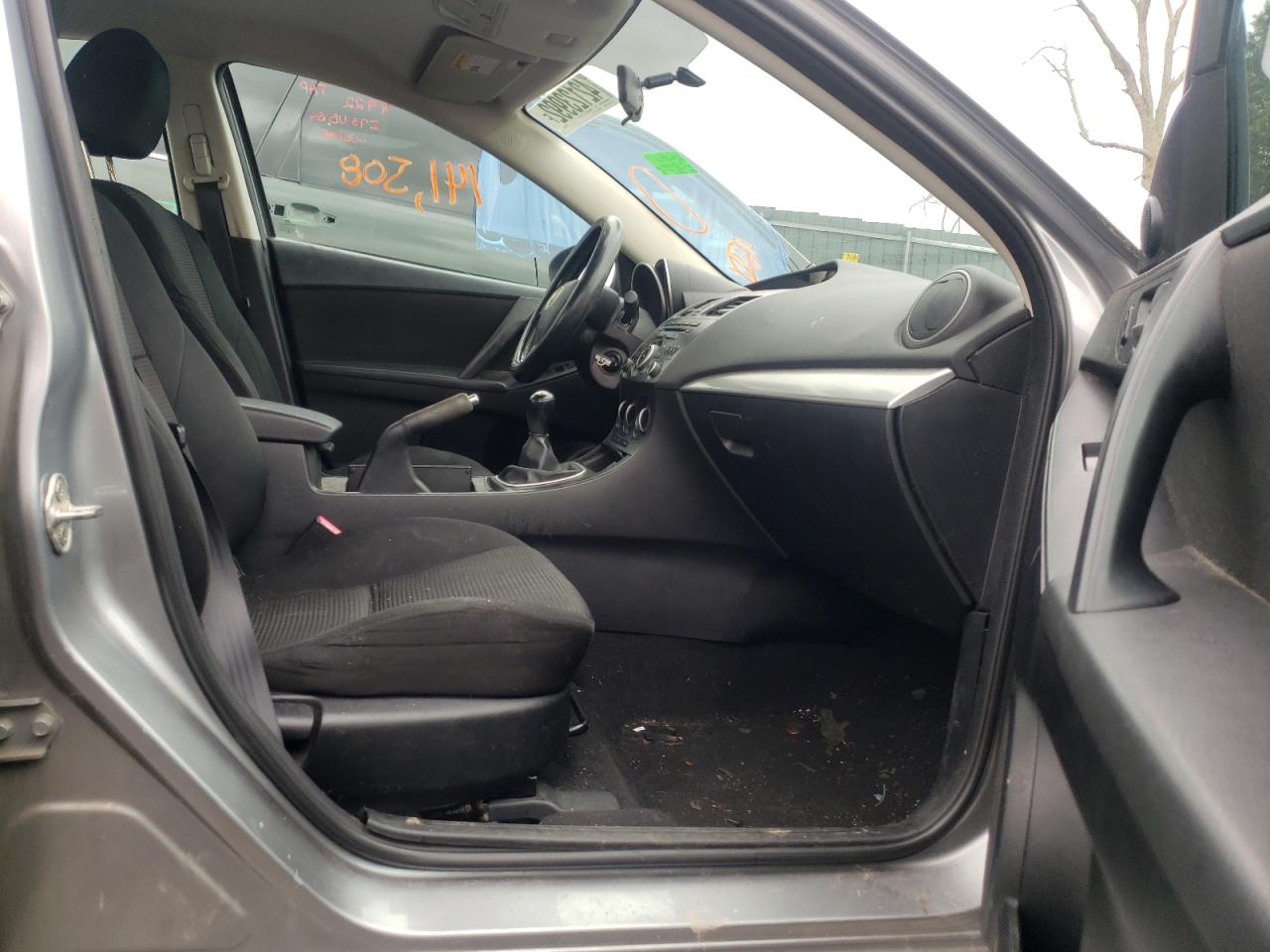 Photo 5 from auction – 2012 MAZDA 3 I with VIN JM1BL1V77C1665049