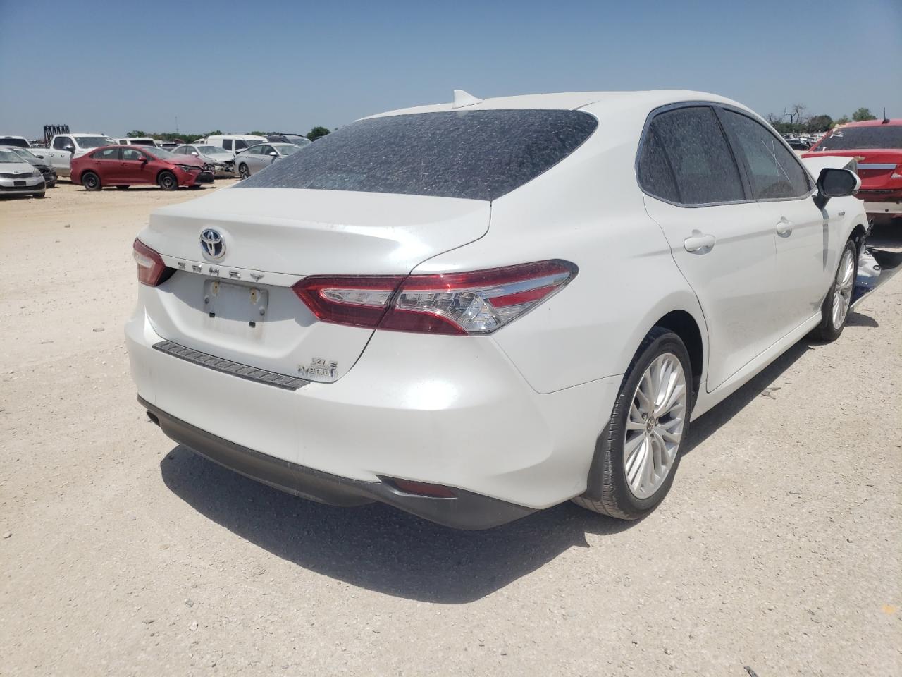 Photo 4 from auction – 2020 TOYOTA CAMRY XLE with VIN 4T1F31AK9LU545291
