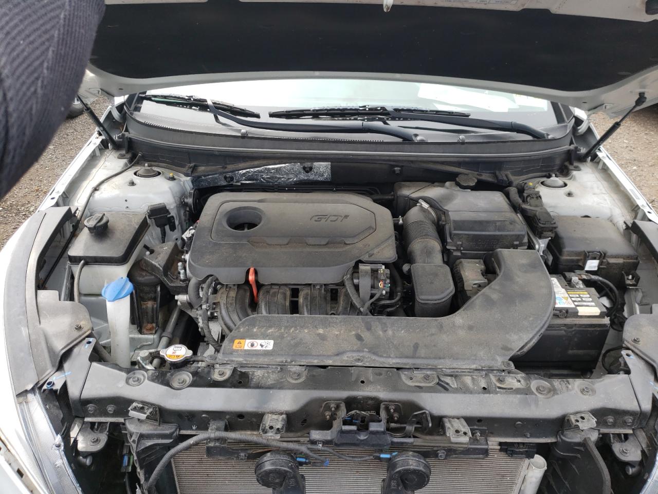 Photo 7 from auction – 2016 HYUNDAI SONATA SE with VIN 5NPE24AF8GH292472