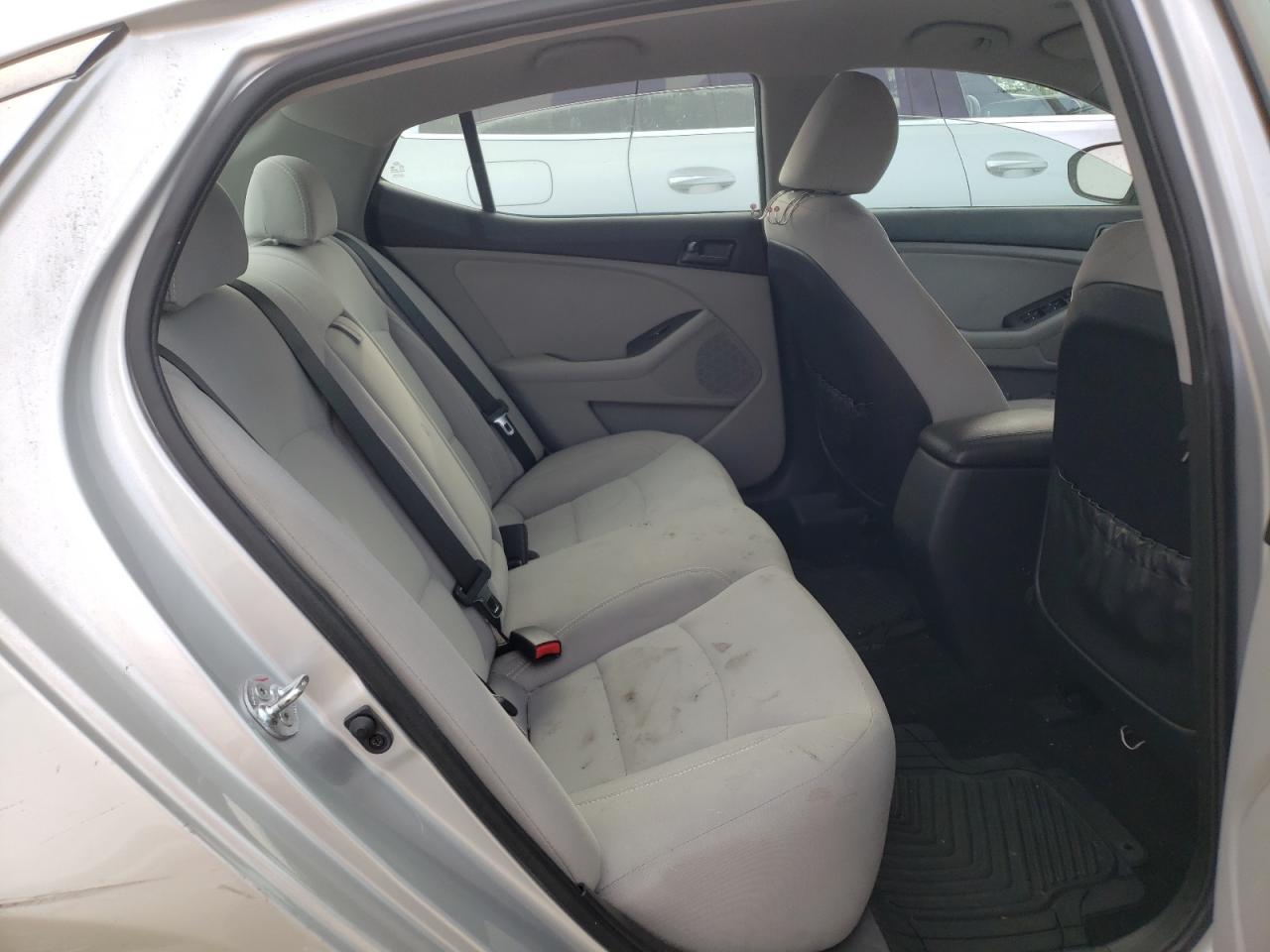 Photo 6 from auction – 2013 KIA OPTIMA LX with VIN 5XXGM4A7XDG167914