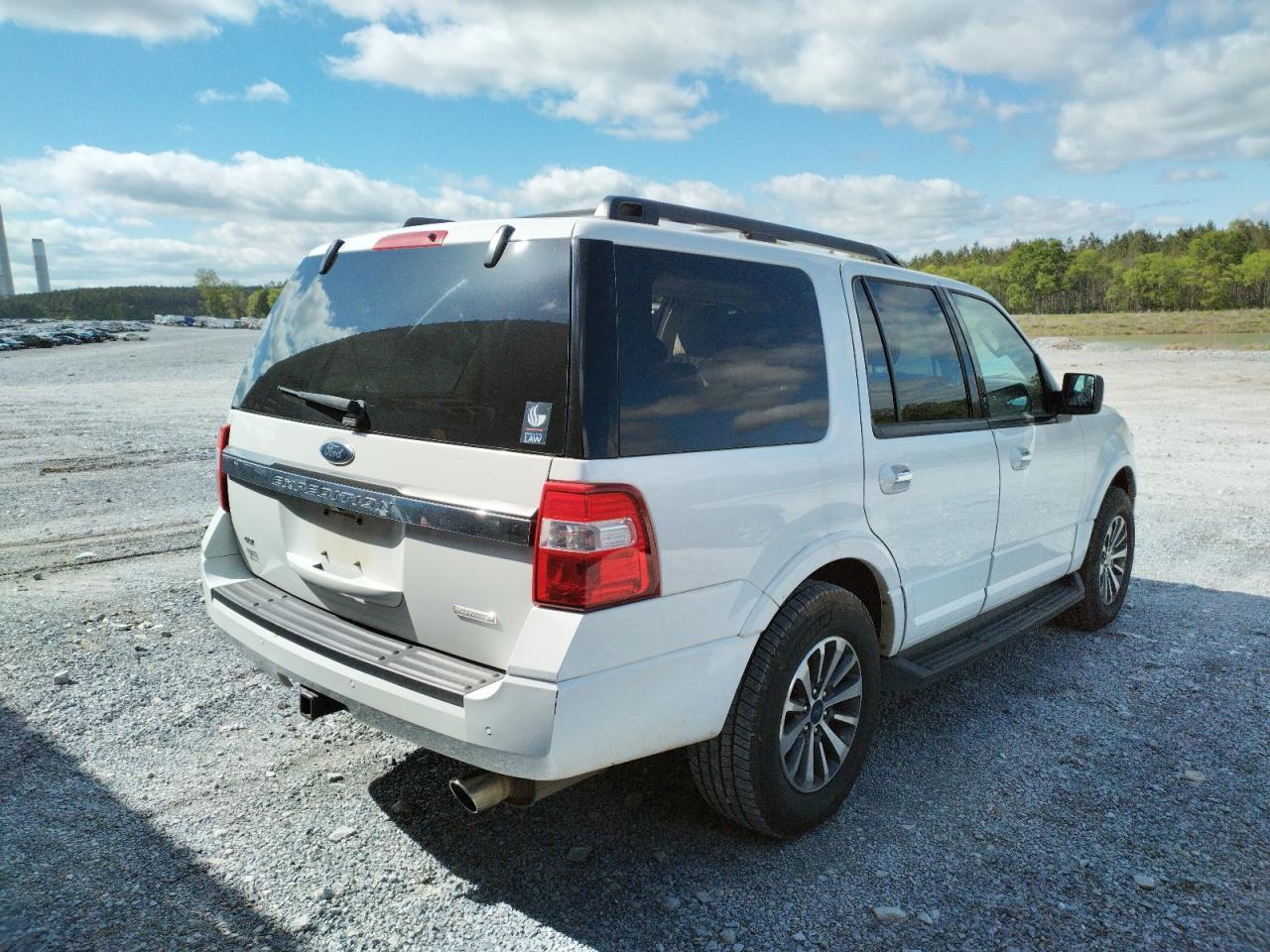 Photo 4 from auction – 2016 FORD EXPEDITION with VIN 1FMJU1HT6GEF38854