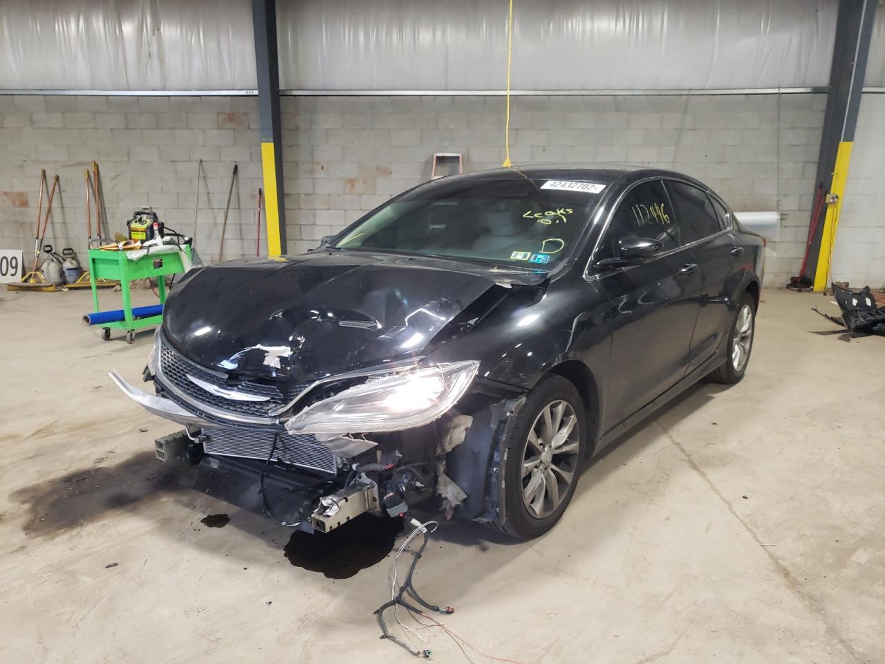 Photo 2 from auction – 2015 CHRYSLER 200 C with VIN 1C3CCCCG6FN655472