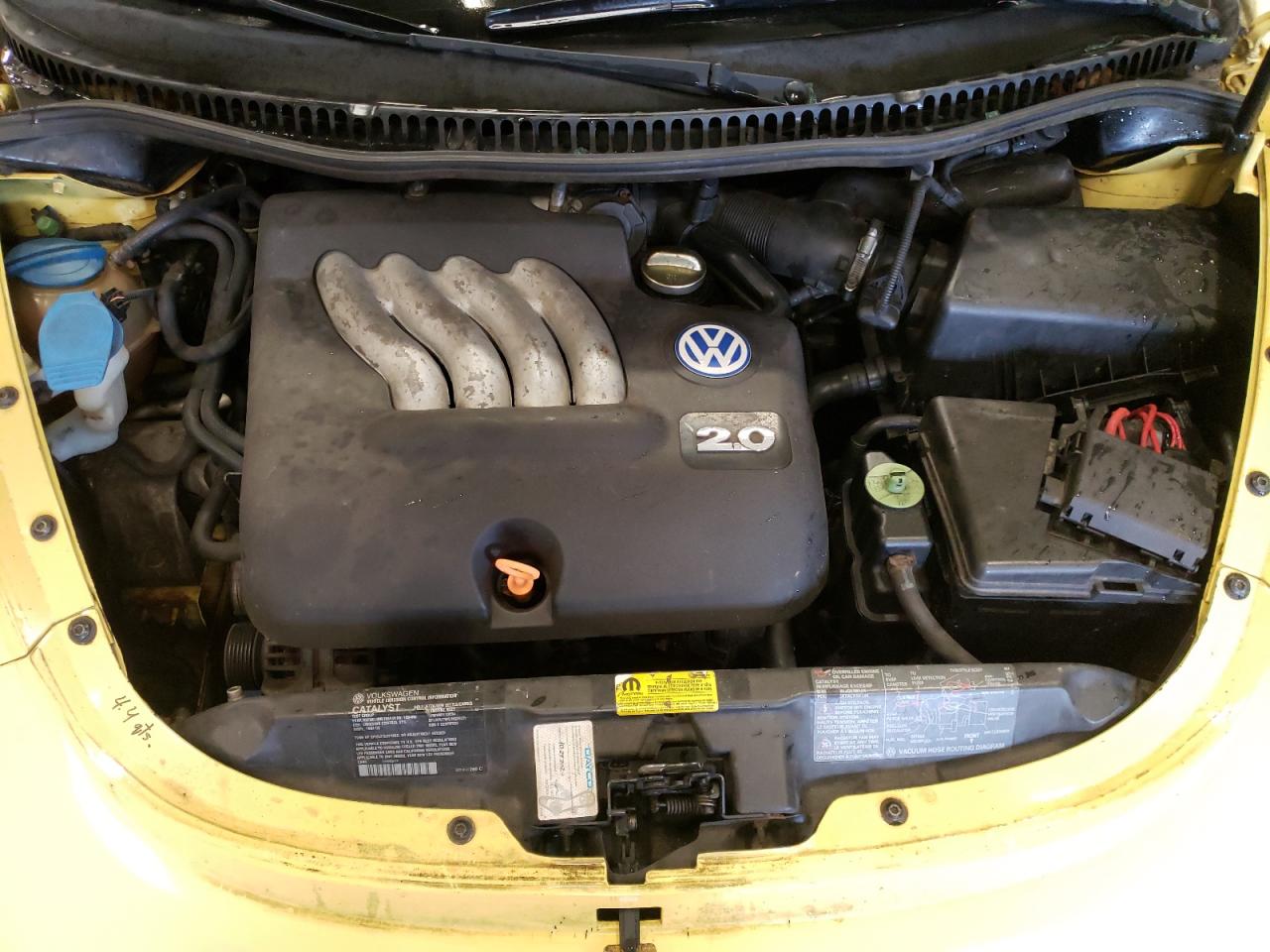 Photo 7 from auction – 2001 VOLKSWAGEN NEW BEETLE with VIN 3VWCT21C91M415564