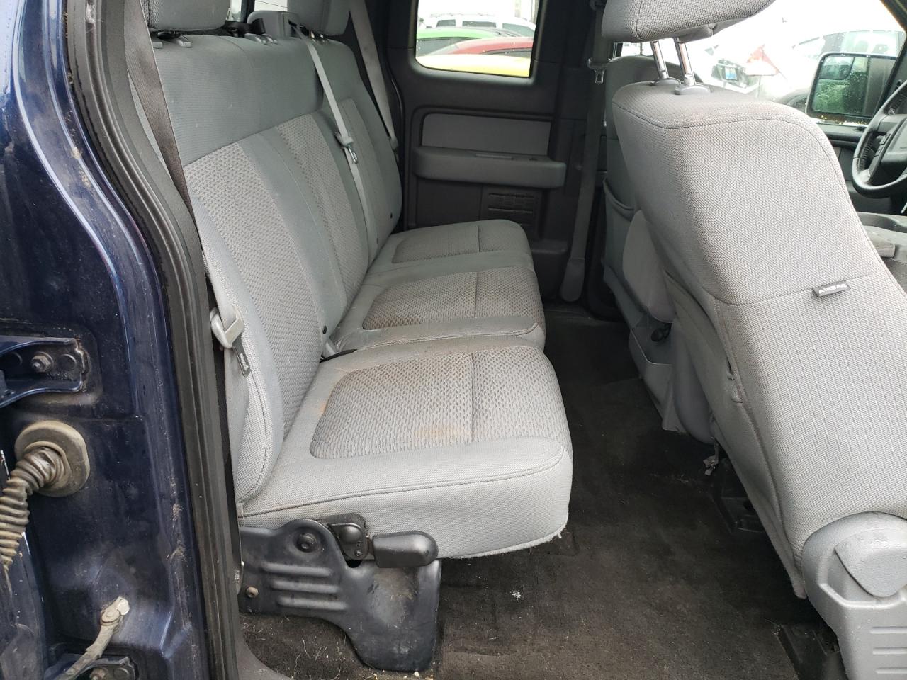 Photo 6 from auction – 2011 FORD F150 SUPER with VIN 1FTFX1EF8BFB38264