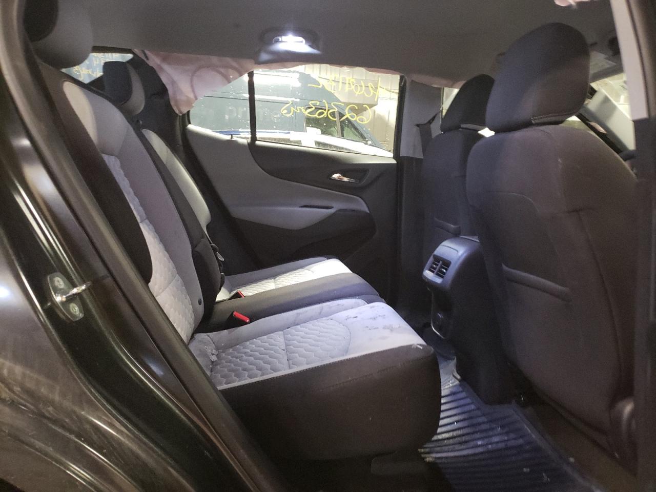 Photo 6 from auction – 2018 CHEVROLET EQUINOX LS with VIN 2GNAXREV5J6138268