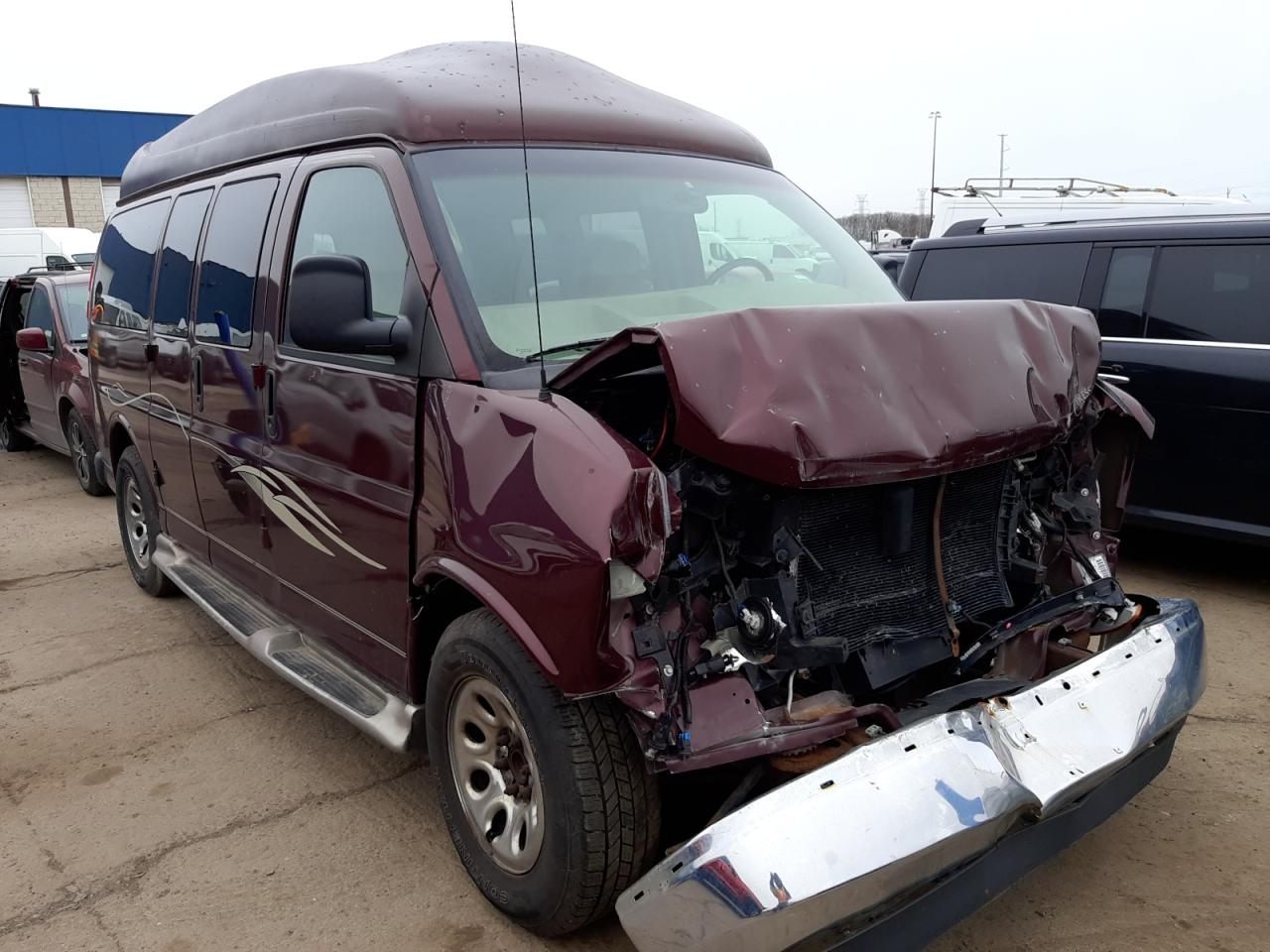 CHEVROLET EXPRESS G1 2004 with VIN 1GBFG15T941120253 - Photo from auction